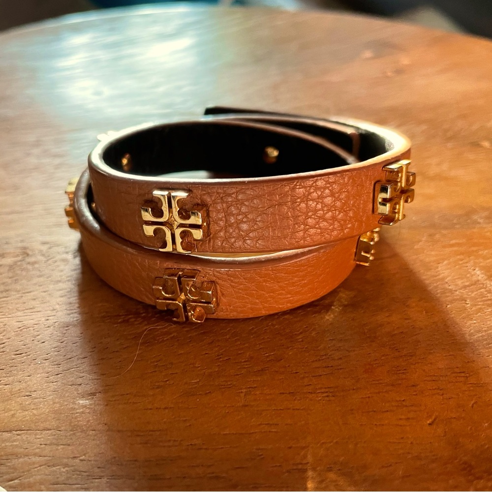 Tory Burch stacked T bracelet